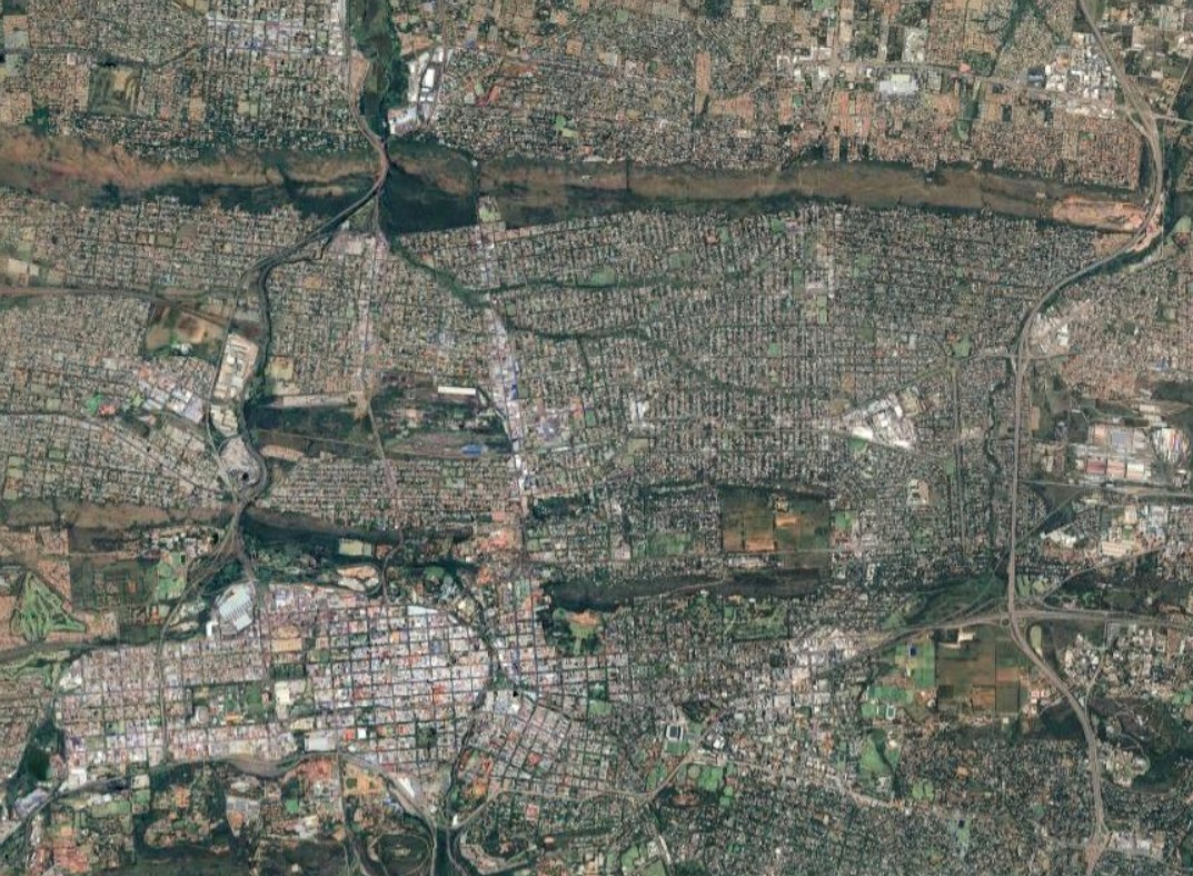 Top left: A satellite image; Top right: points of interest; Bottom left: roads; Bottom right: All previous datasets overlaid